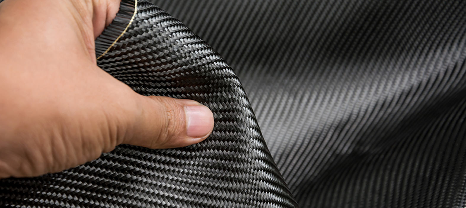 uses-of-carbon-fiber-in-military-applications