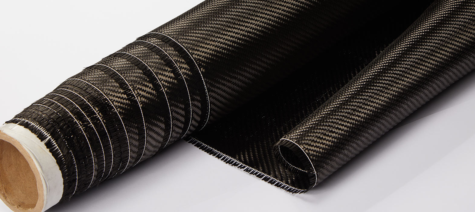 why-epoxy-resin-is-used-in-manufacturing-carbon-fiber-products